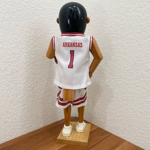 2002 STERLING & CAMILLE University Of Arkansas Razorbacks Basketball Nutcracker - Picture 4 of 15